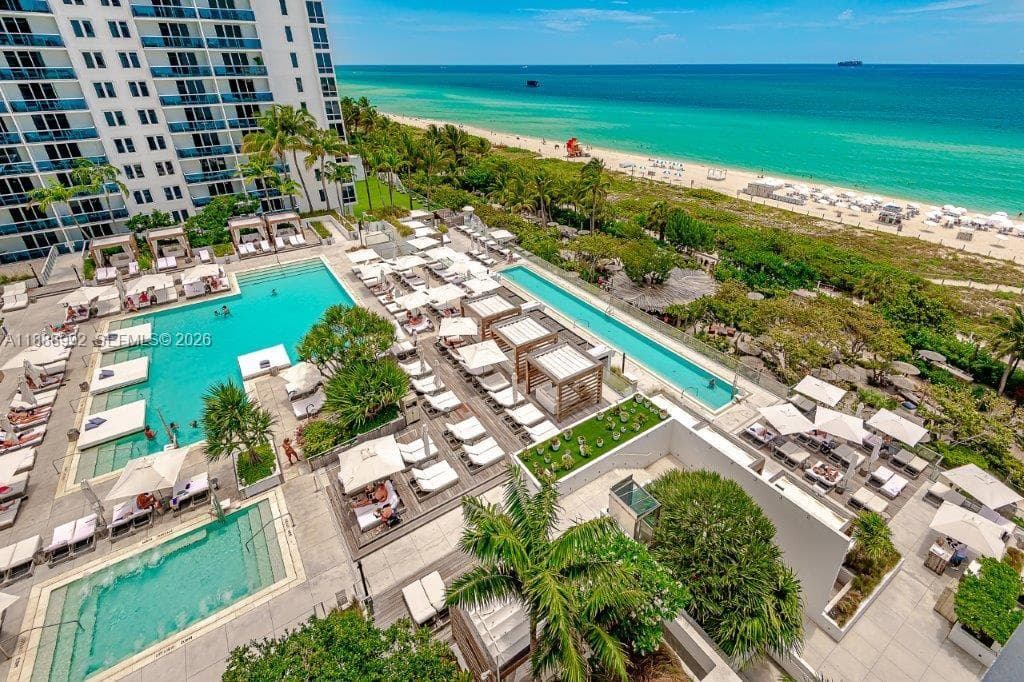 2301 Collins Ave # 333, Miami Beach FL 33139 — 34