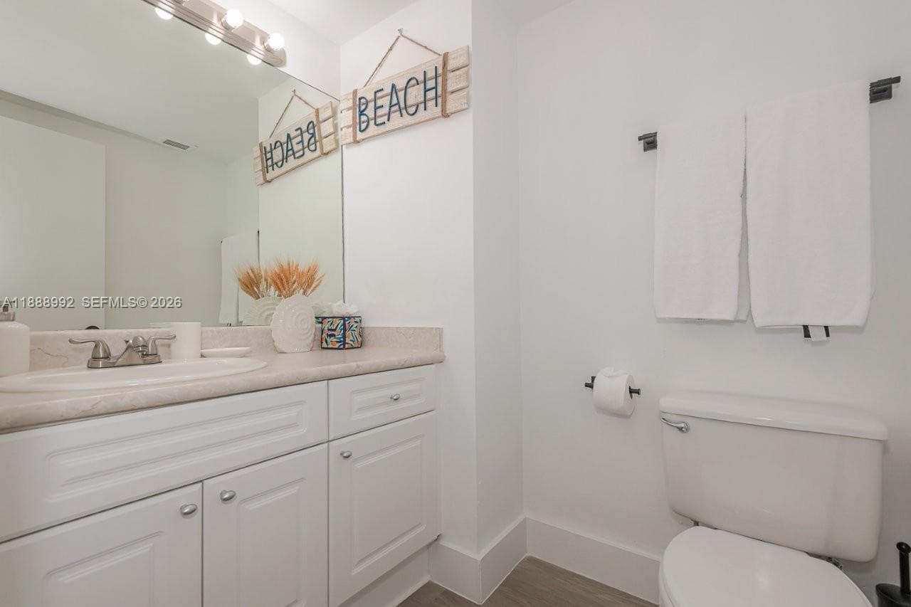 2301 Collins Ave # 333, Miami Beach FL 33139 — 19