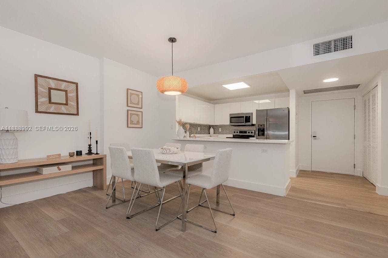 2301 Collins Ave # 333, Miami Beach FL 33139 — 8