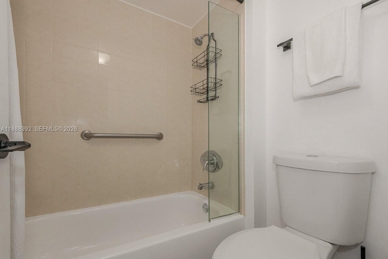 2301 Collins Ave # 333, Miami Beach FL 33139 — 25