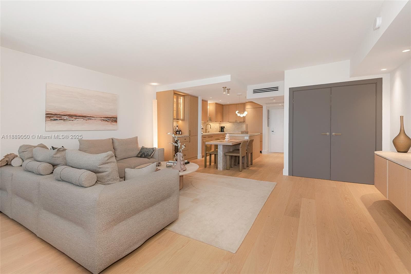 2301 Collins Ave # 1527, Miami Beach FL 33139 — 9
