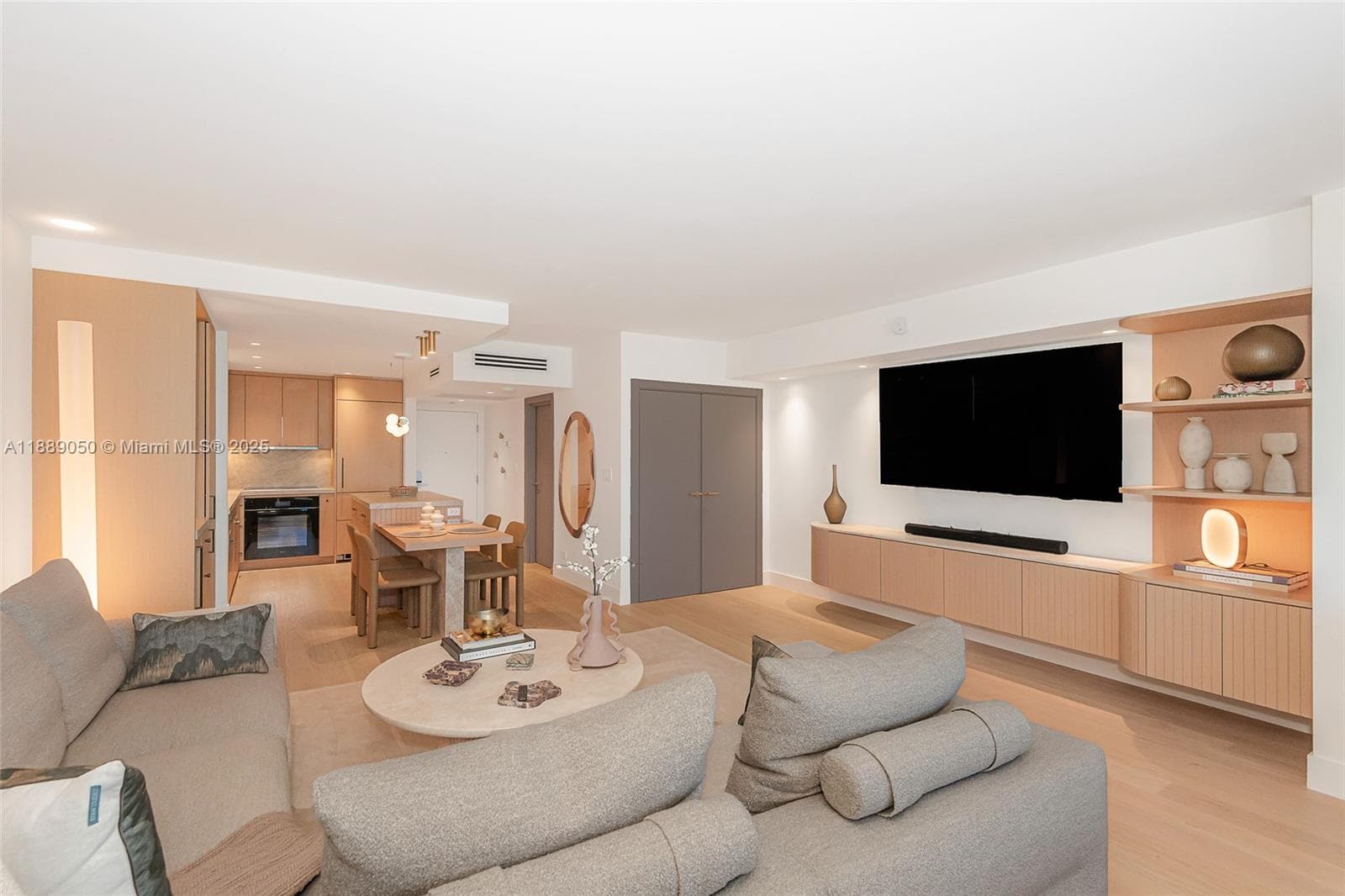 2301 Collins Ave # 1527, Miami Beach FL 33139 — 10