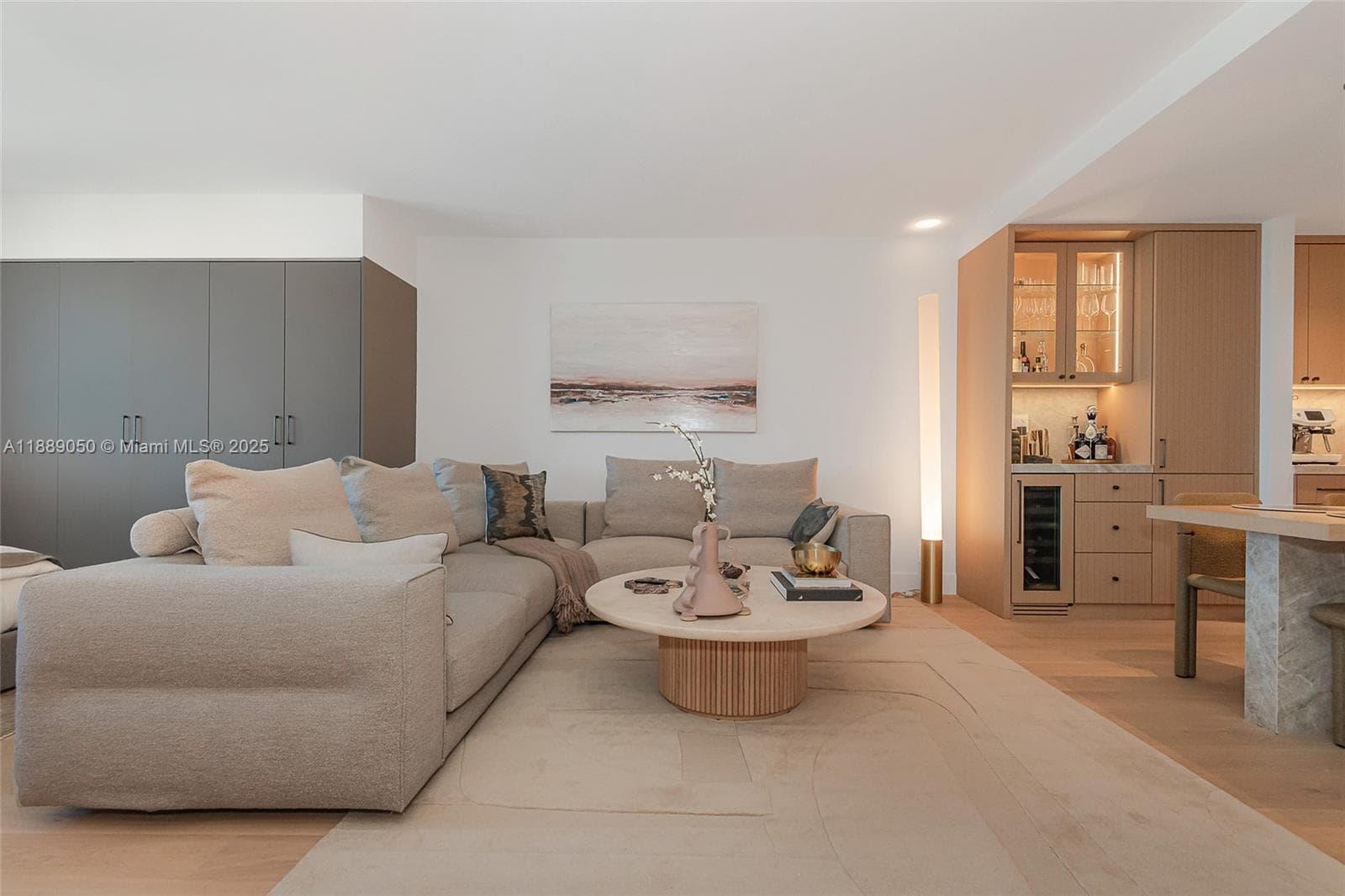 2301 Collins Ave # 1527, Miami Beach FL 33139 — 15
