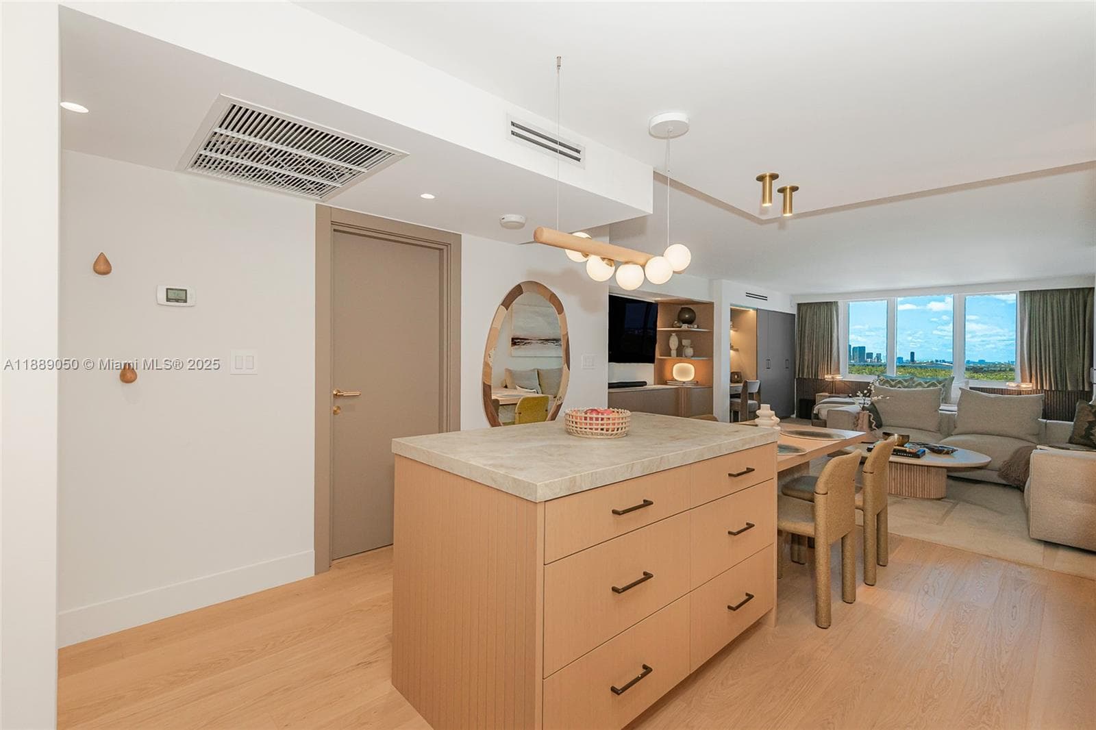 2301 Collins Ave # 1527, Miami Beach FL 33139 — 25