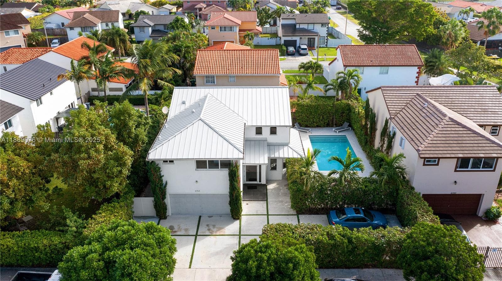 6763 SW 106 pl, Miami FL 33173 — 3