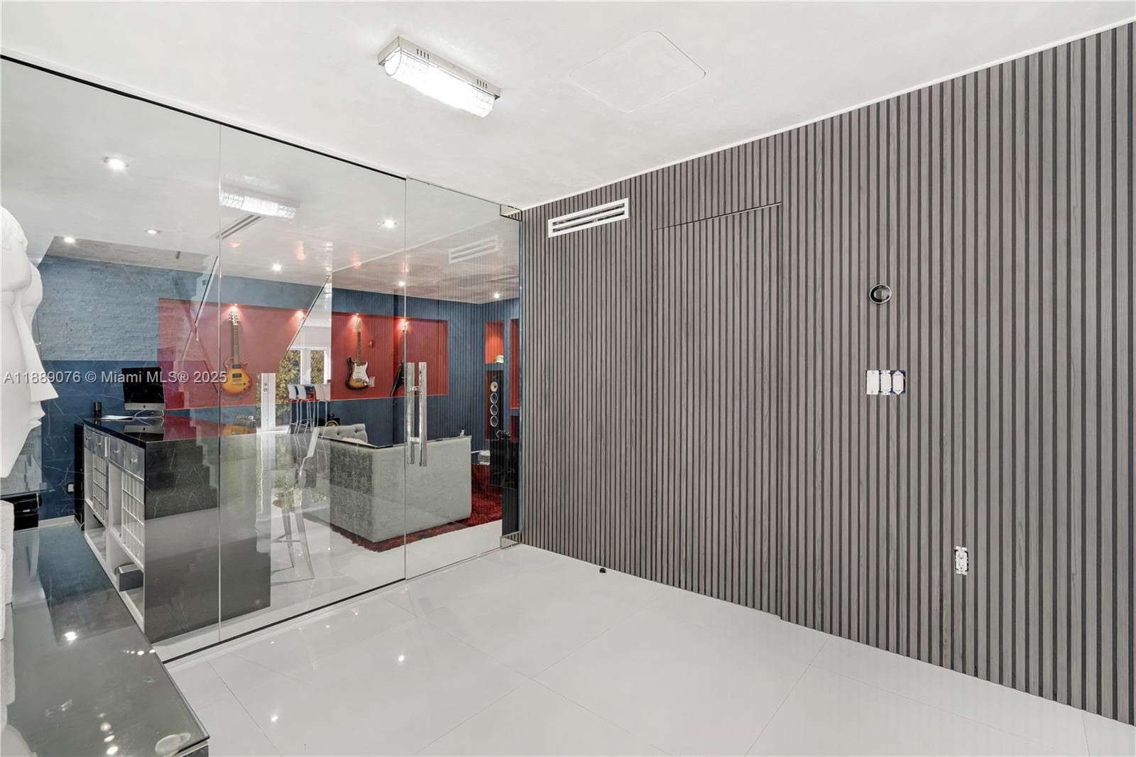 6763 SW 106 pl, Miami FL 33173 — 11