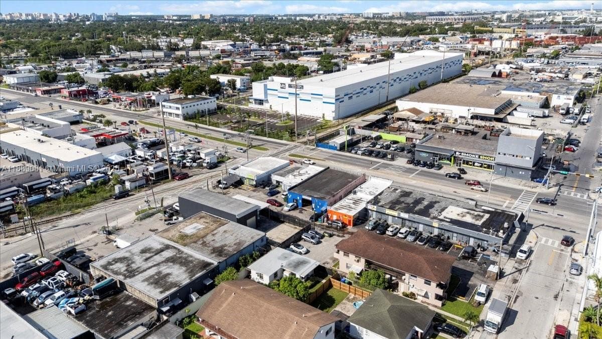 2313 NW 27th Ave, Miami FL 33142 — 24