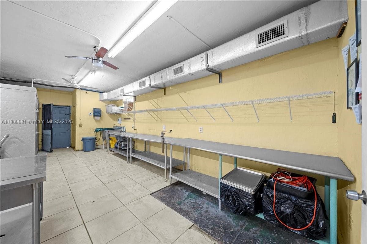 2313 NW 27th Ave, Miami FL 33142 — 11