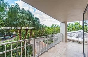 2000 Towerside # 309, Miami FL 33138 — 14