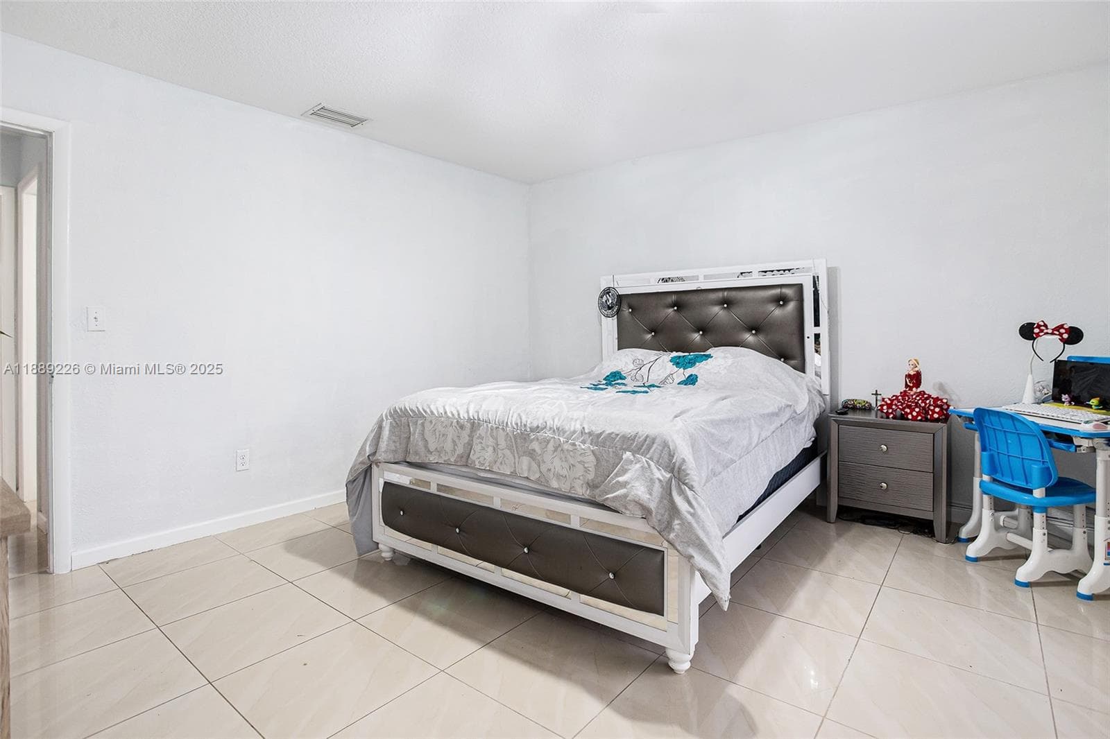 7000 W 15th Ct, Hialeah FL 33014 — 20