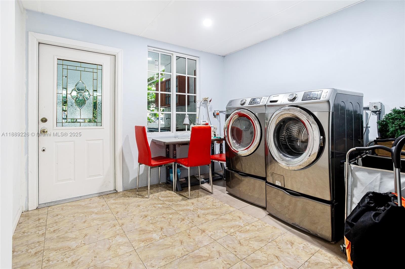 7000 W 15th Ct, Hialeah FL 33014 — 14