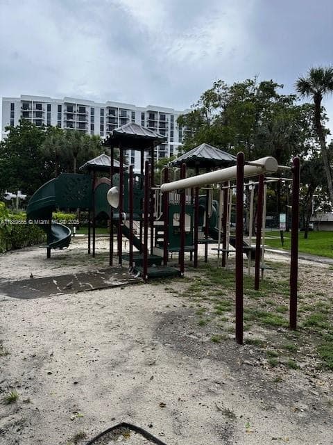 Jockey Club Condo Unit Ii, Miami, FL — 3