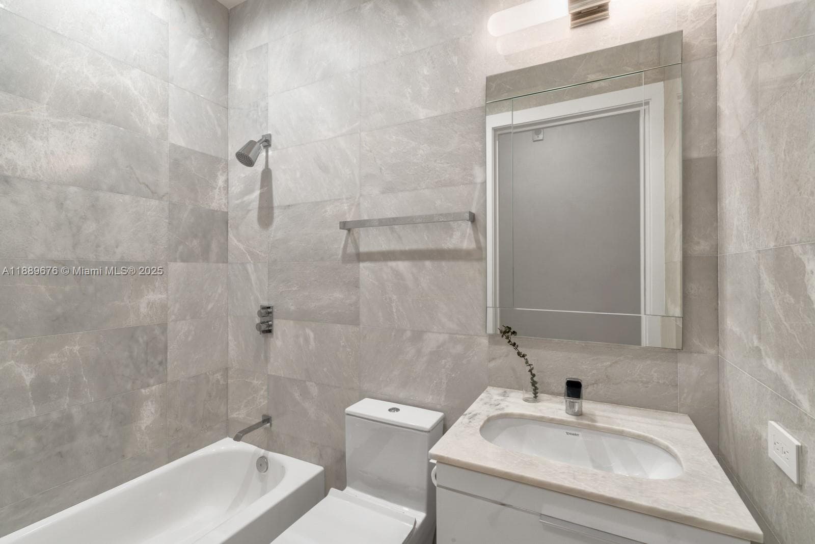 18501 Collins Ave # 2301, Sunny Isles Beach FL 33160 — 49