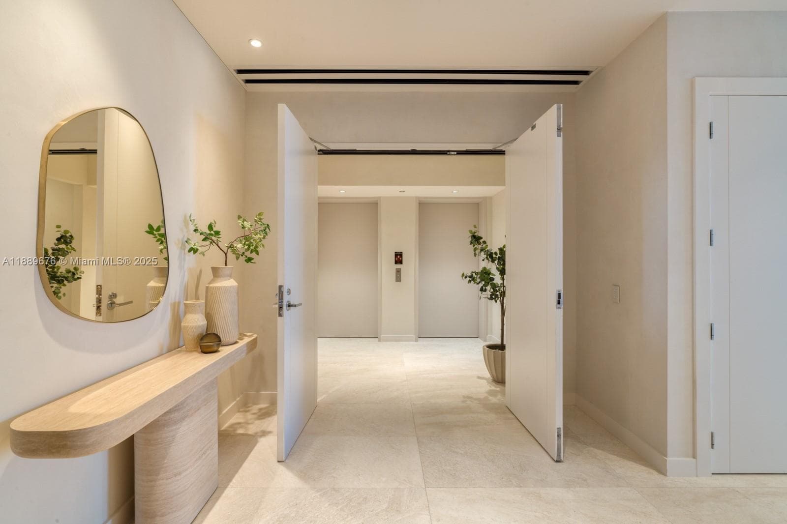 18501 Collins Ave # 2301, Sunny Isles Beach FL 33160 — 18