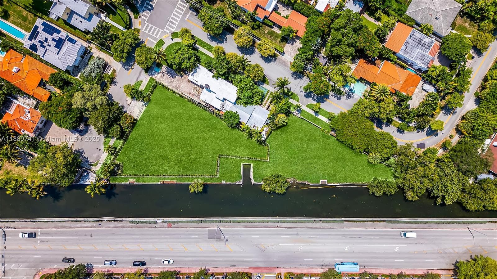 18th st Michigan Ave, Miami Beach FL 33139 — 2