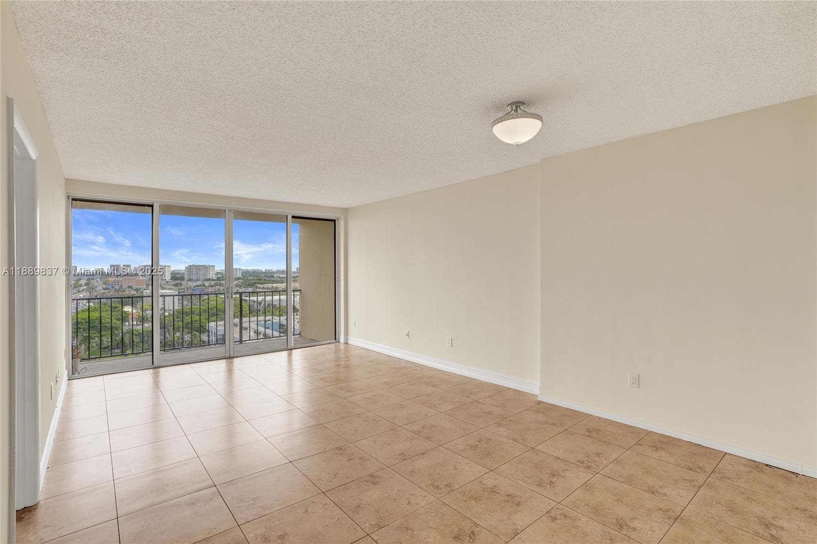 1470 NE 123rd St # A1213, North Miami FL 33161 — 17