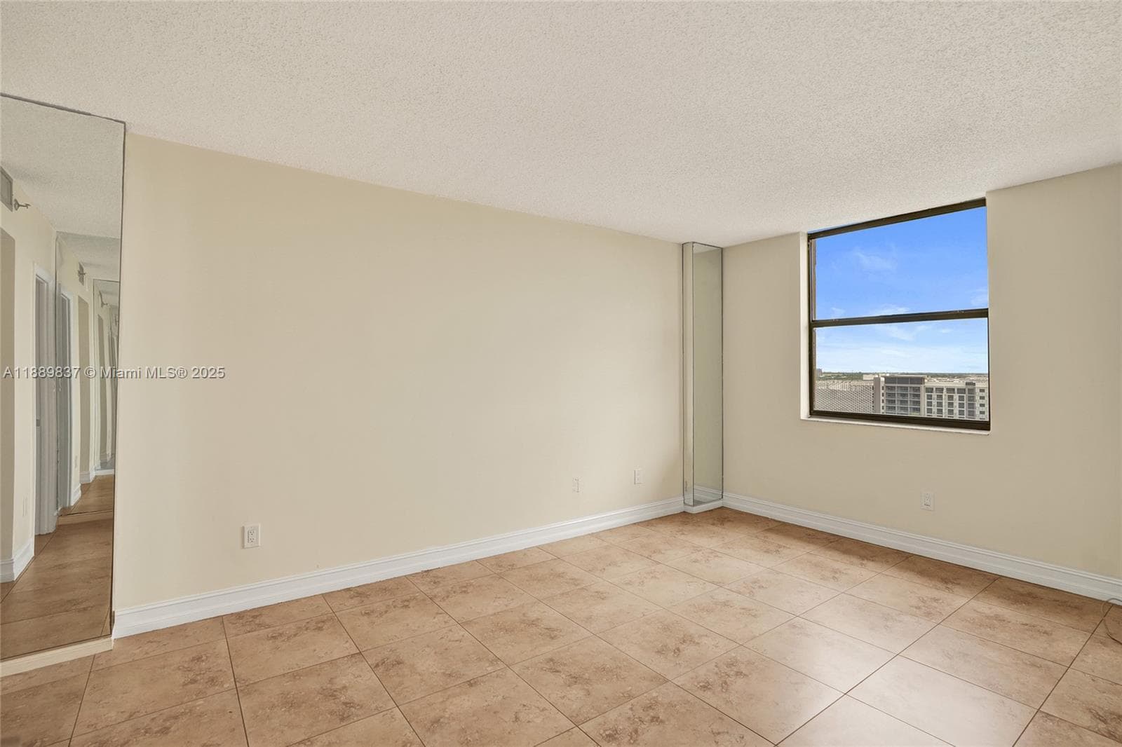 1470 NE 123rd St # A1213, North Miami FL 33161 — 22