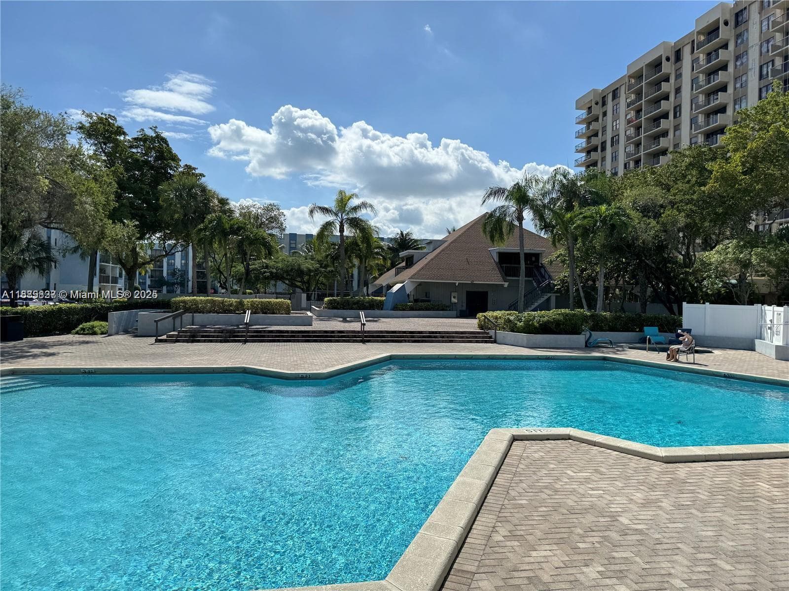 1470 NE 123rd St # A1213, North Miami FL 33161 — 5