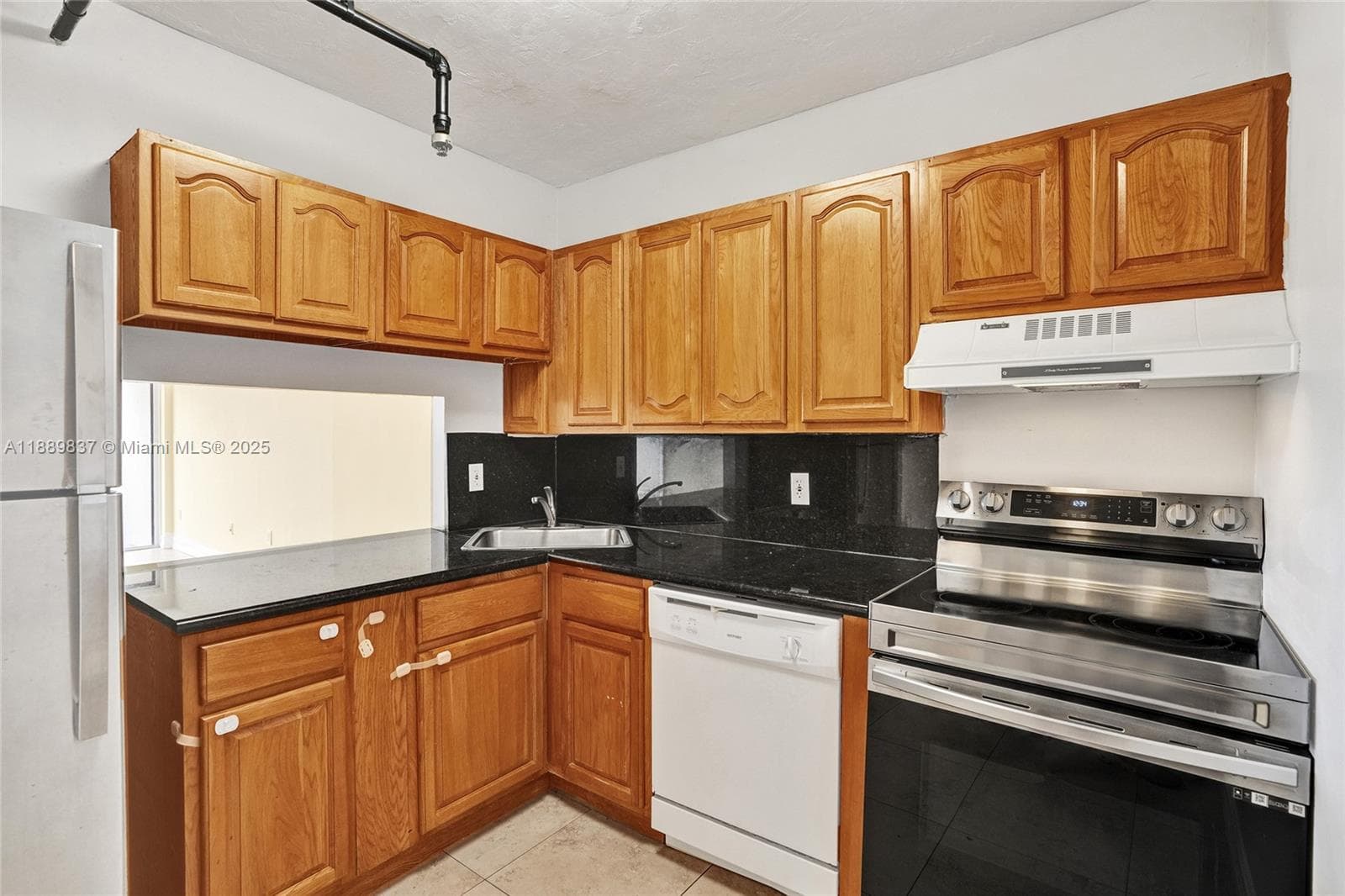 1470 NE 123rd St # A1213, North Miami FL 33161 — 30