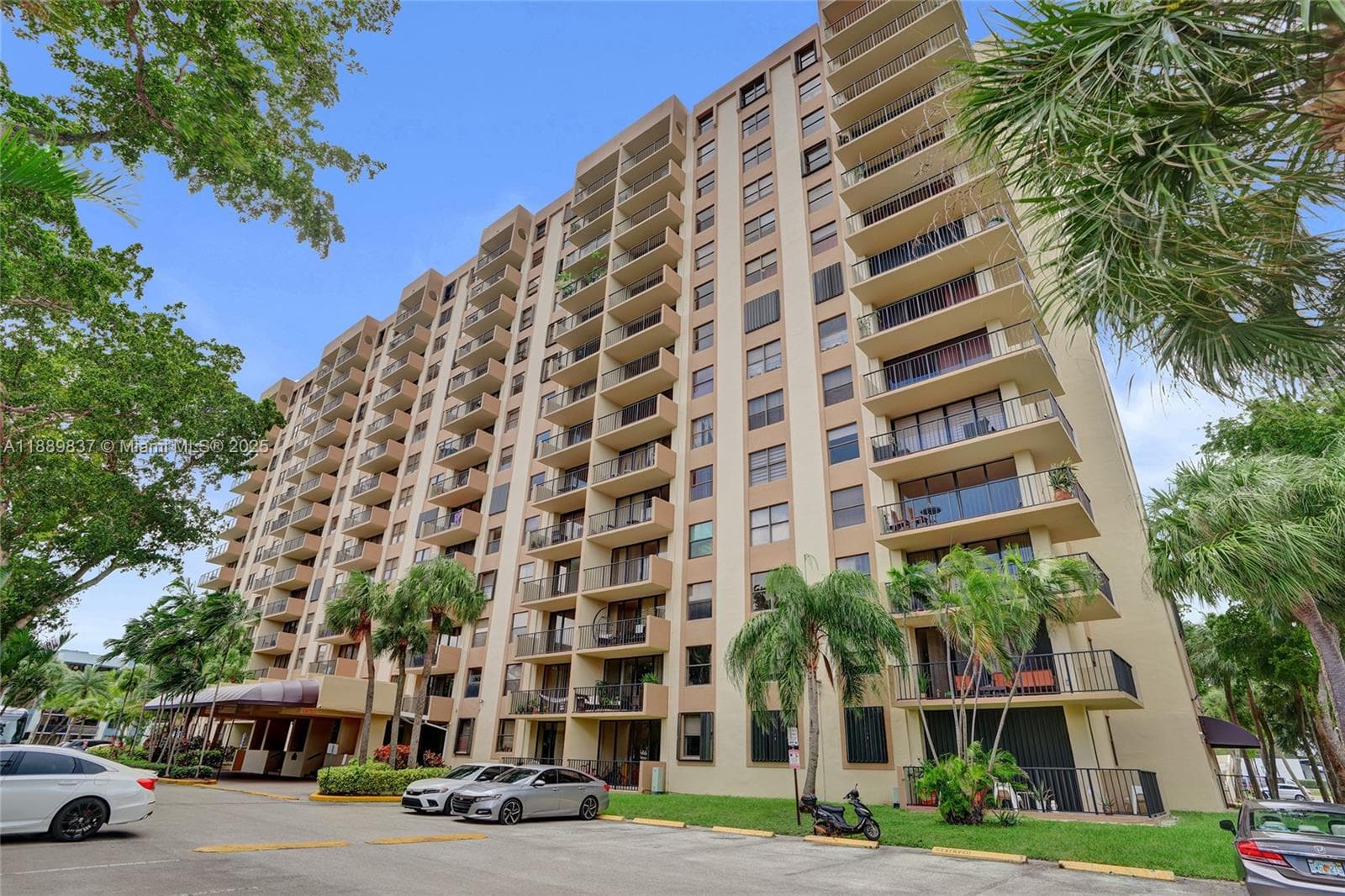 1470 NE 123rd St # A1213, North Miami FL 33161 — 10