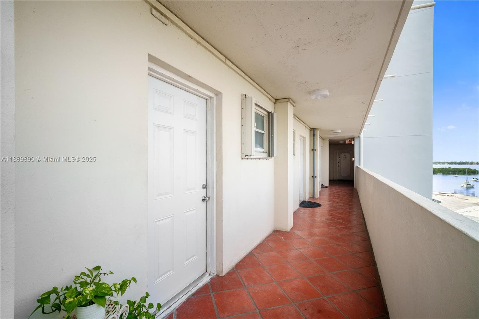7904 West Dr # 714, North Bay Village FL 33141 — 7
