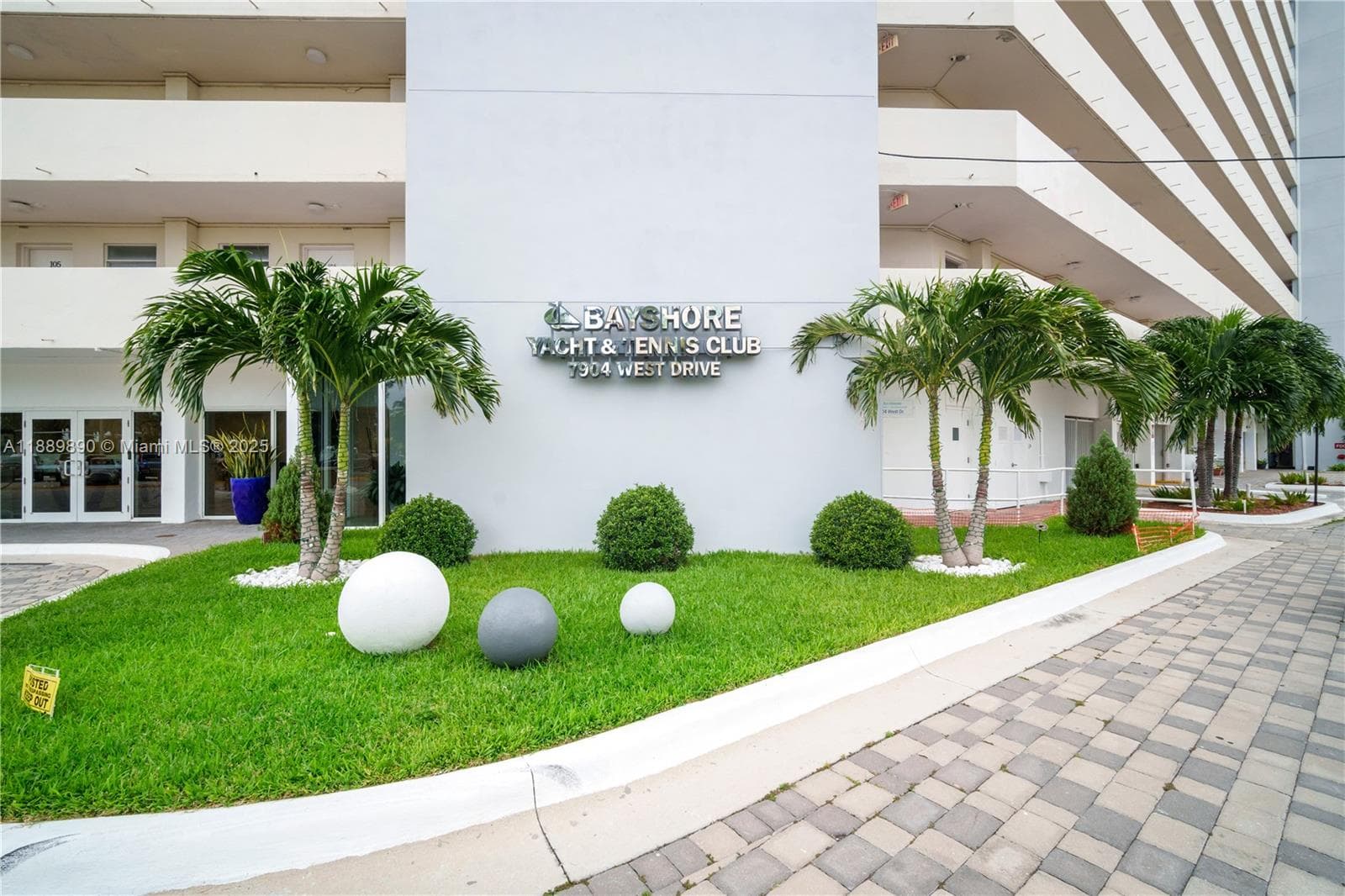 7904 West Dr # 714, North Bay Village FL 33141 — 4