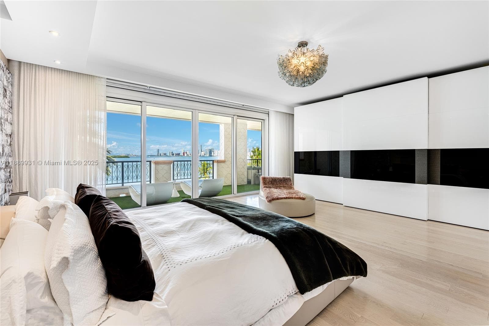 5134 Fisher Island Dr # 5134, Miami Beach FL 33109 — 23