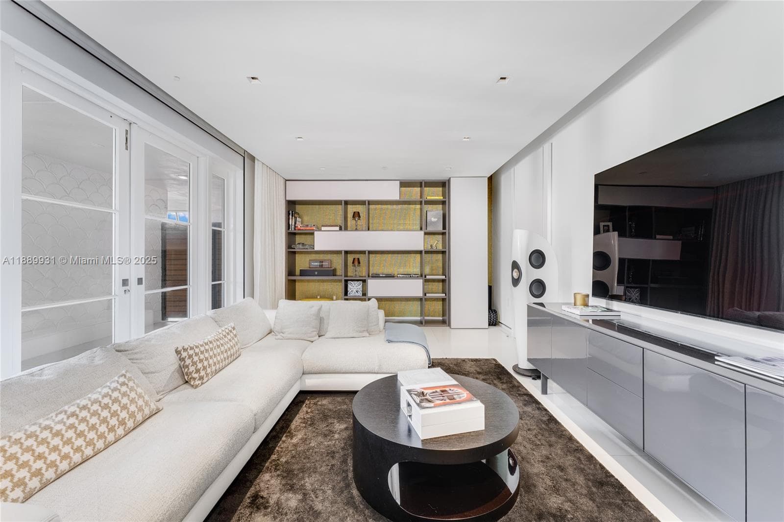 5134 Fisher Island Dr # 5134, Miami Beach FL 33109 — 34