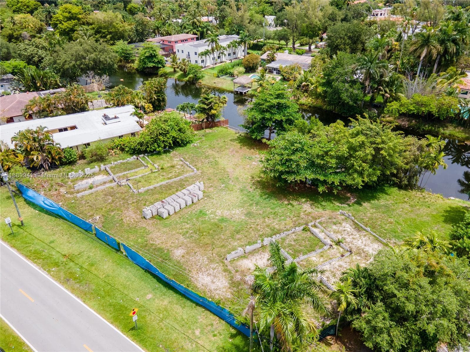 11595 W Biscayne Canal Rd, Miami FL 33161 — 4