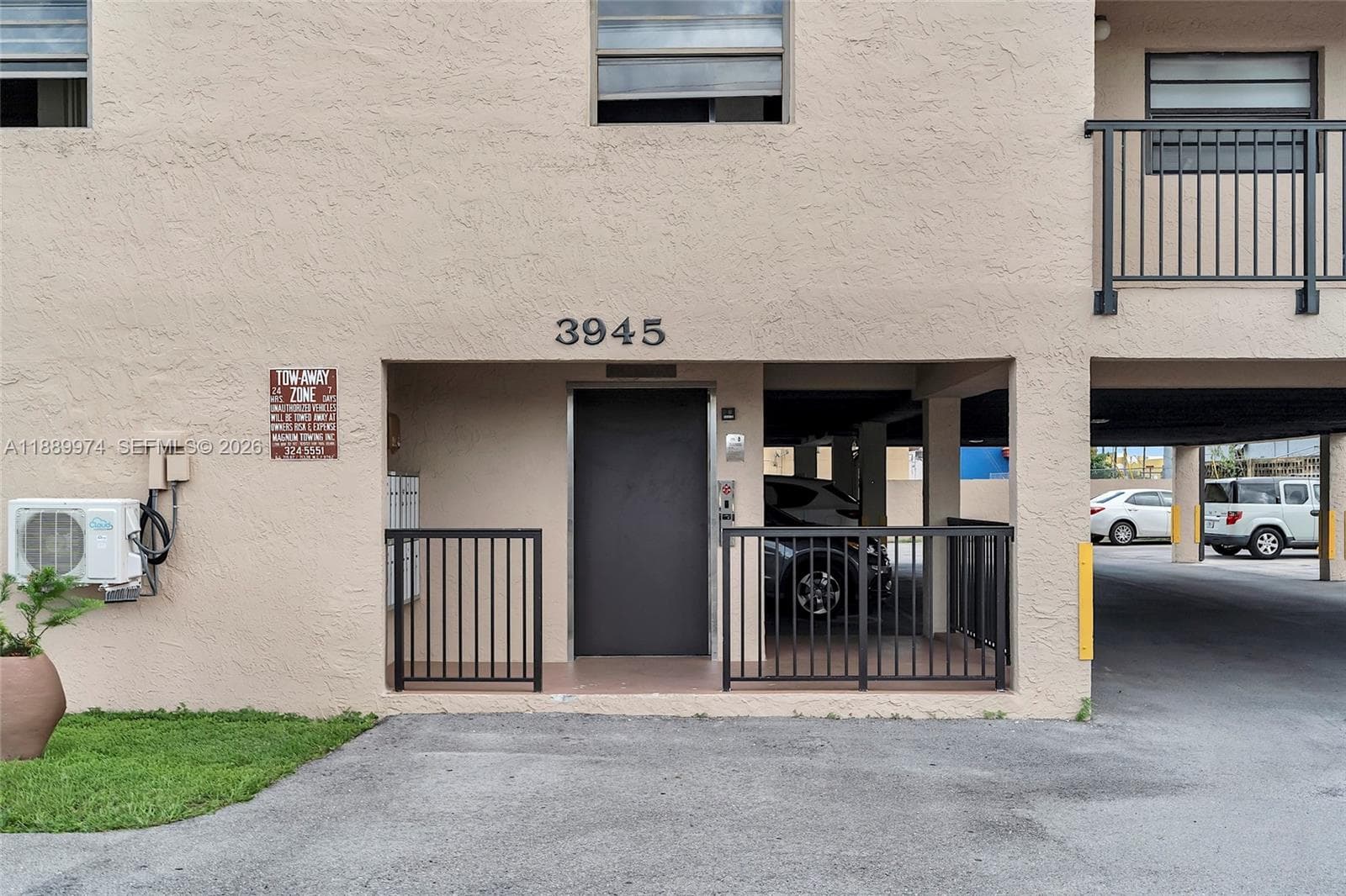 3945 SW 89th Ave # 201, Miami FL 33165 — 2