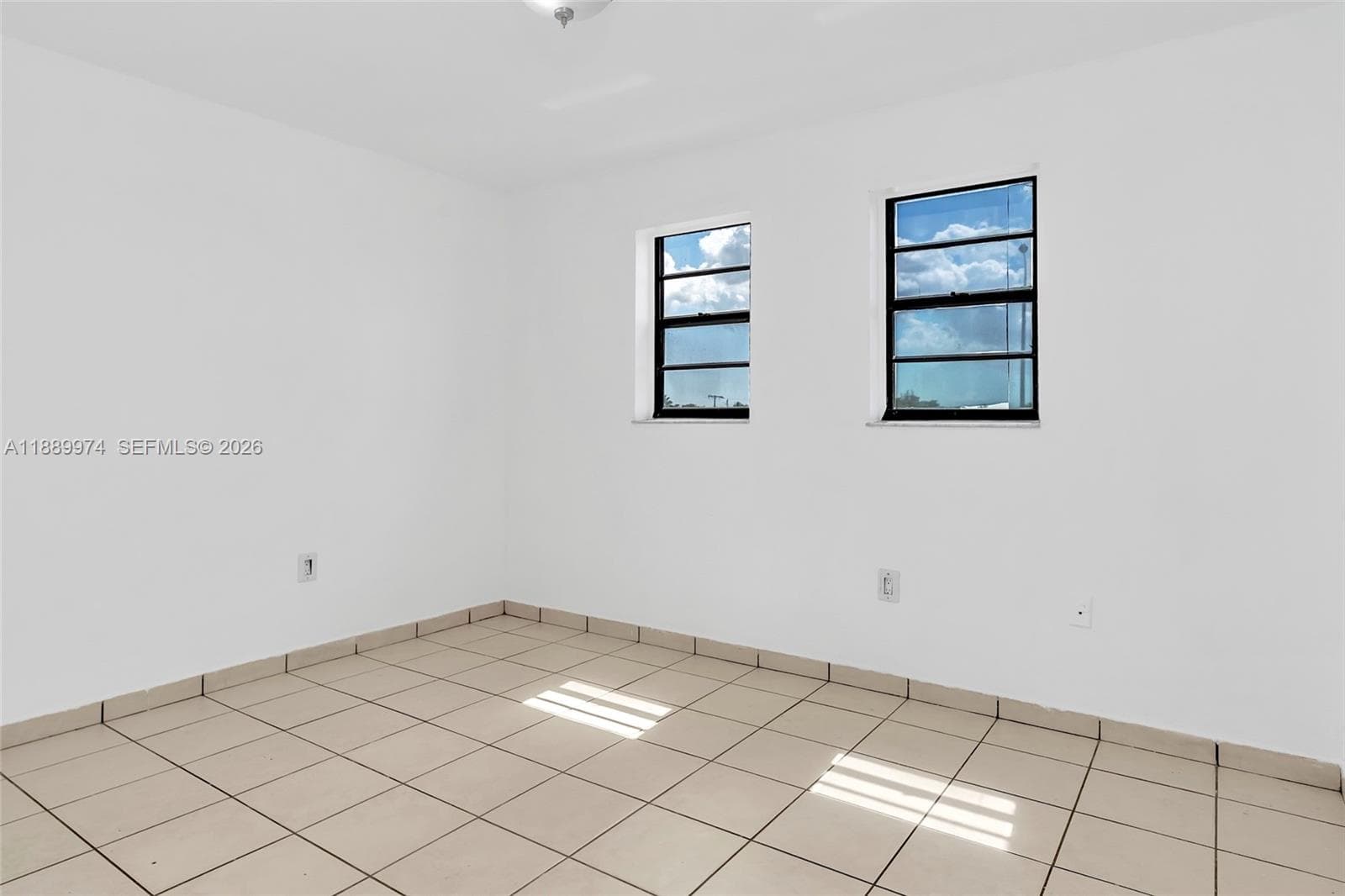 3945 SW 89th Ave # 201, Miami FL 33165 — 11