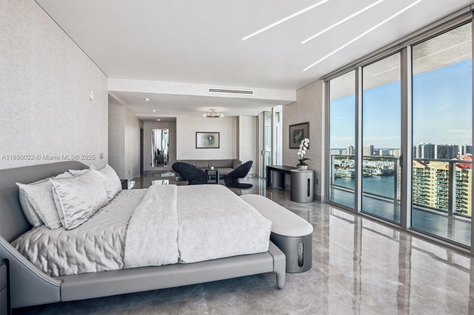 330 Sunny Isles Blvd, Sunny Isles Beach FL 33160 — 17