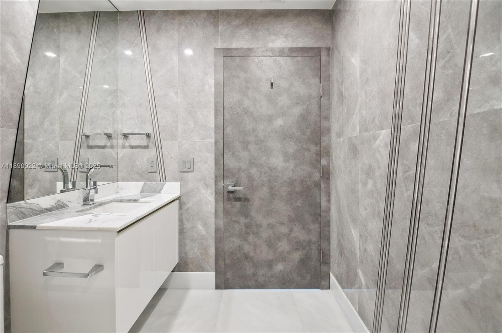 330 Sunny Isles Blvd, Sunny Isles Beach FL 33160 — 43