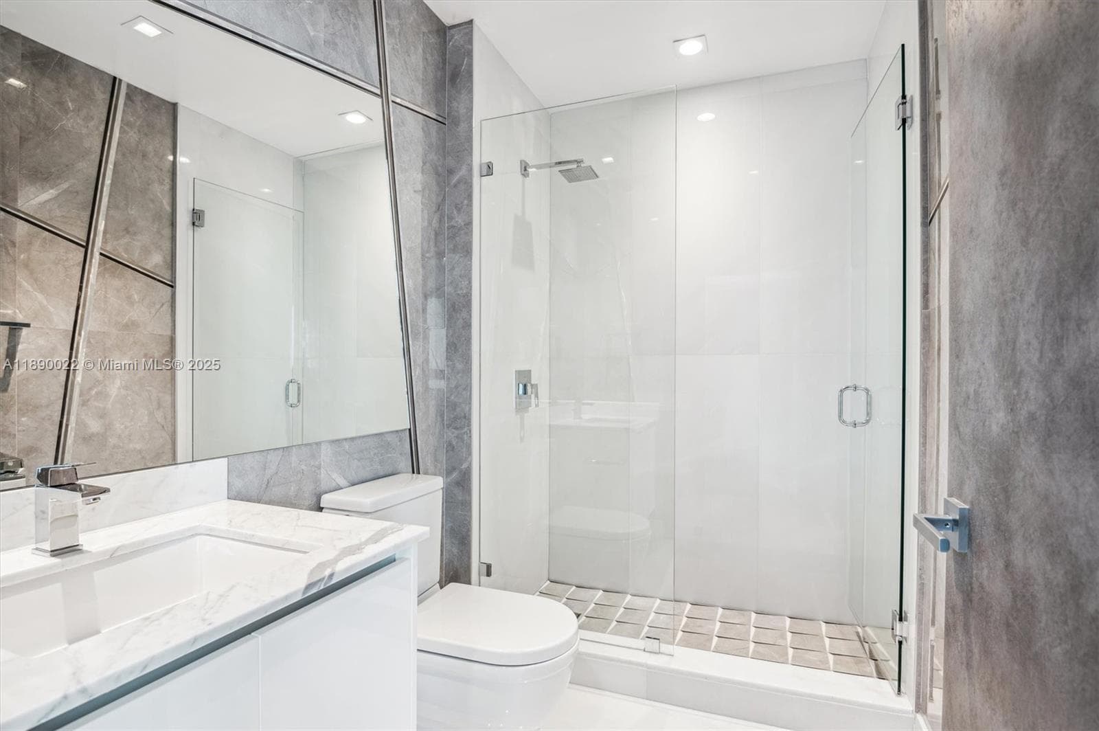 330 Sunny Isles Blvd, Sunny Isles Beach FL 33160 — 36