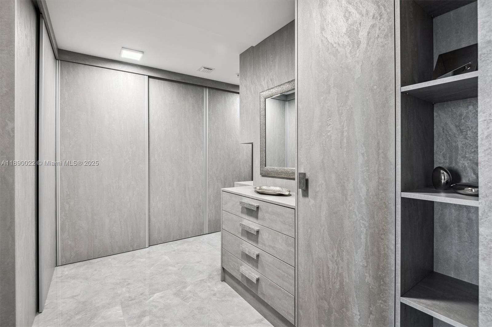 330 Sunny Isles Blvd, Sunny Isles Beach FL 33160 — 25