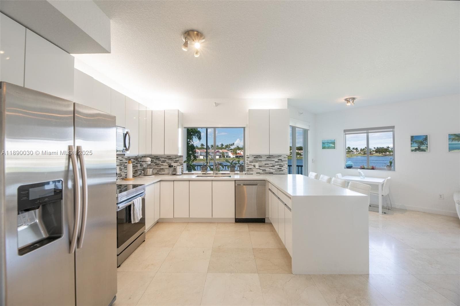 10700 NW 66th St # 207, Doral FL 33178 — 19