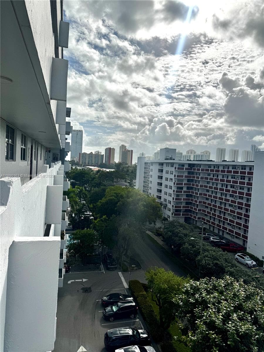 3545 NE 166th St # 805, North Miami Beach FL 33160 — 24