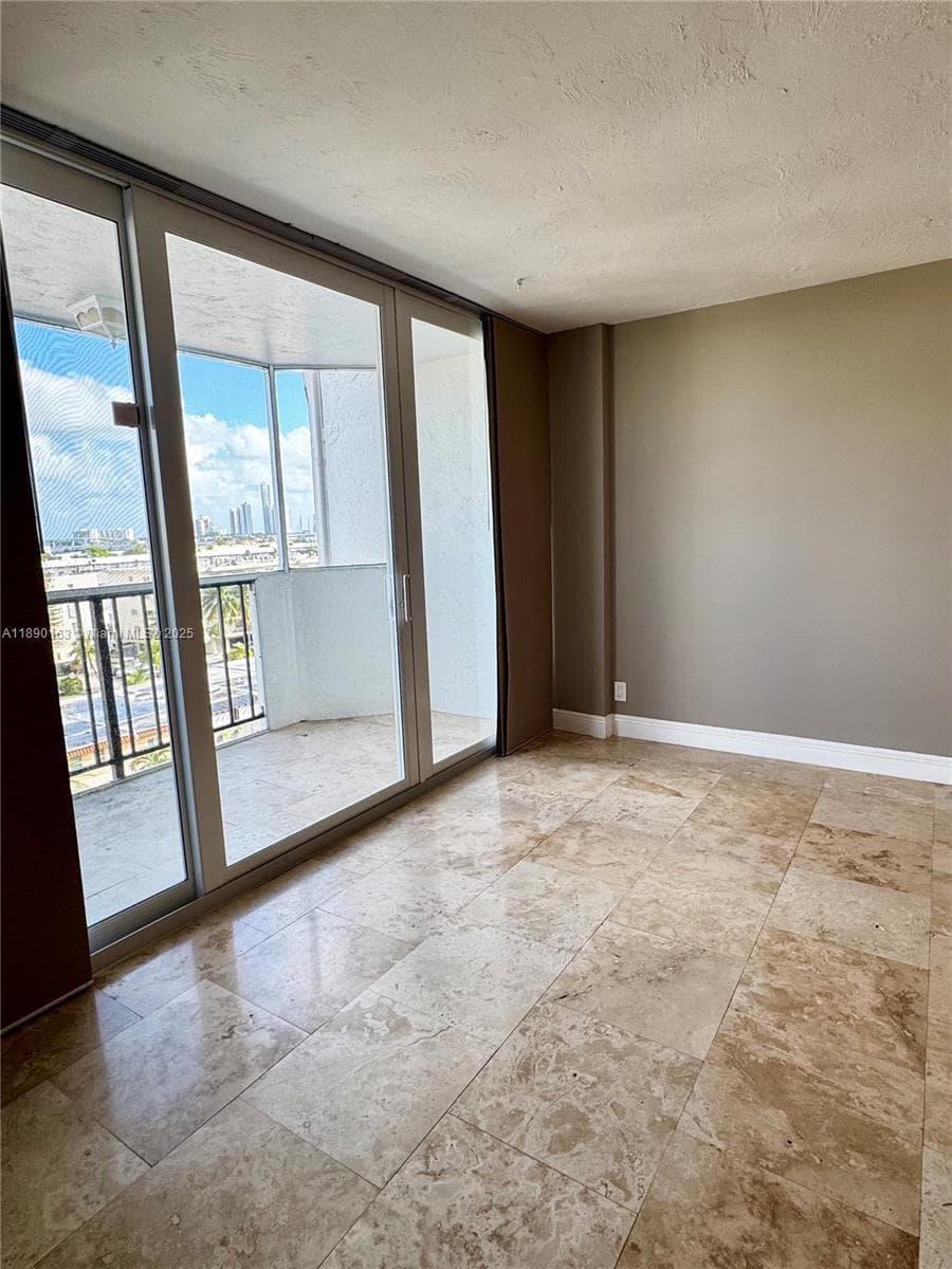 3545 NE 166th St # 805, North Miami Beach FL 33160 — 11