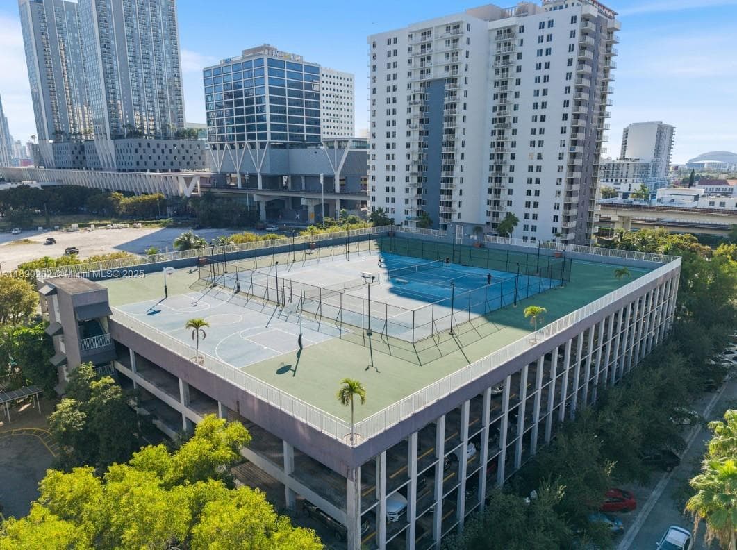 800 N Miami Ave # 209, Miami FL 33136 — 4