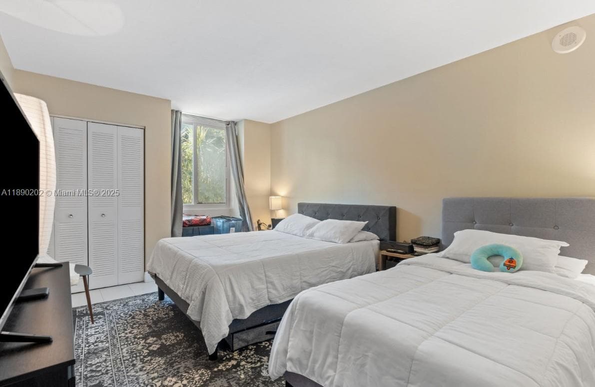 800 N Miami Ave # 209, Miami FL 33136 — 8