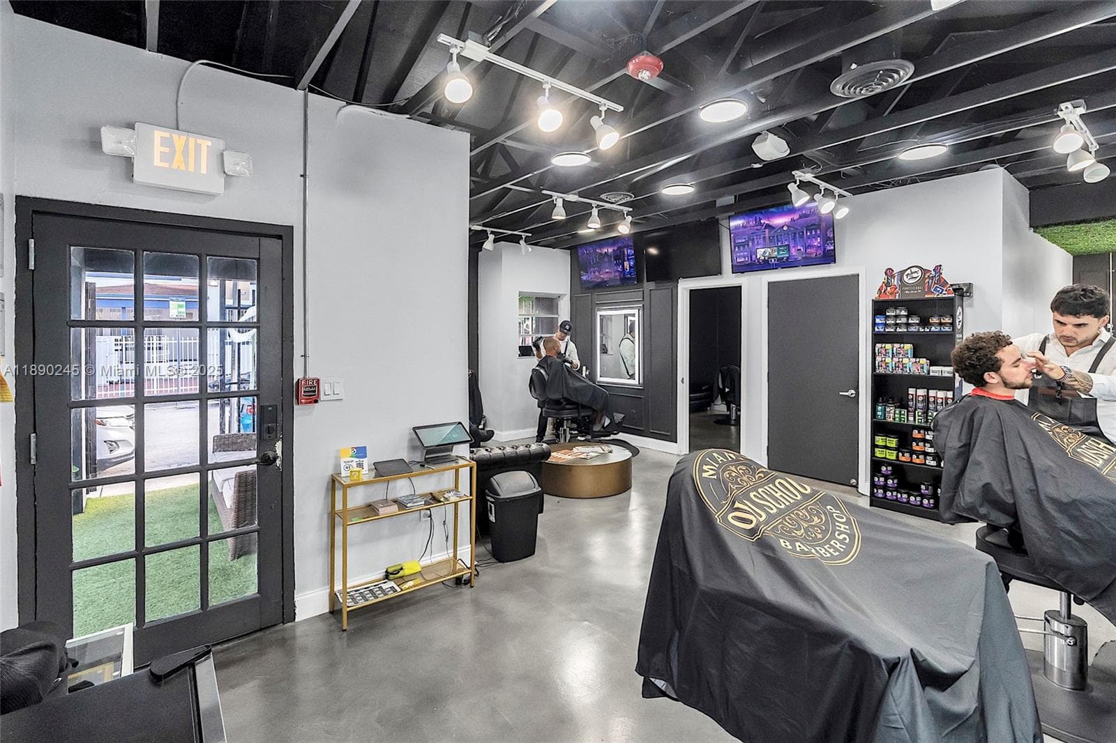 2700 Biscayne Blvd, Miami FL 33137 — 7