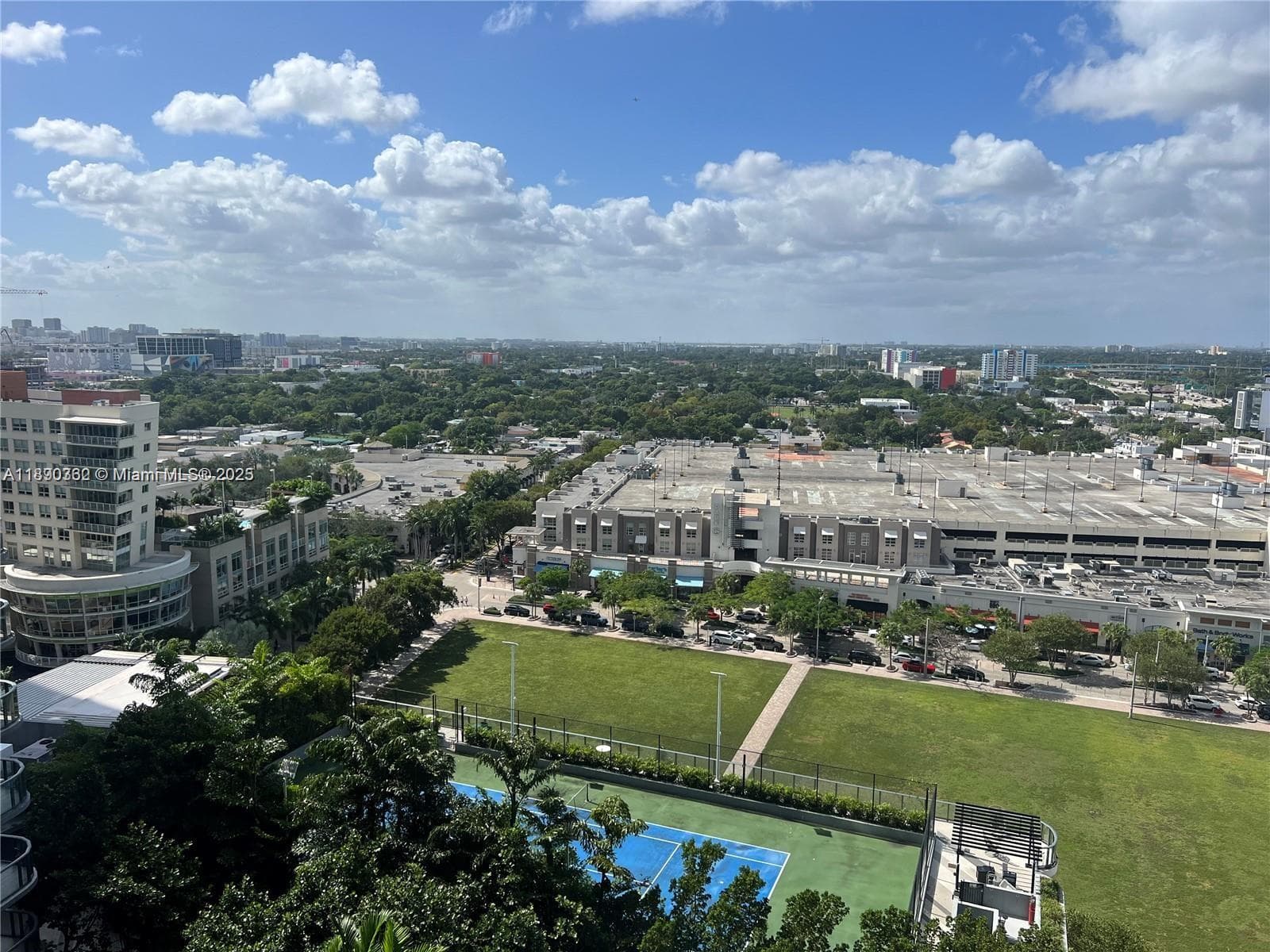 121 NE 34th St # 1610, Miami FL 33137 — 23
