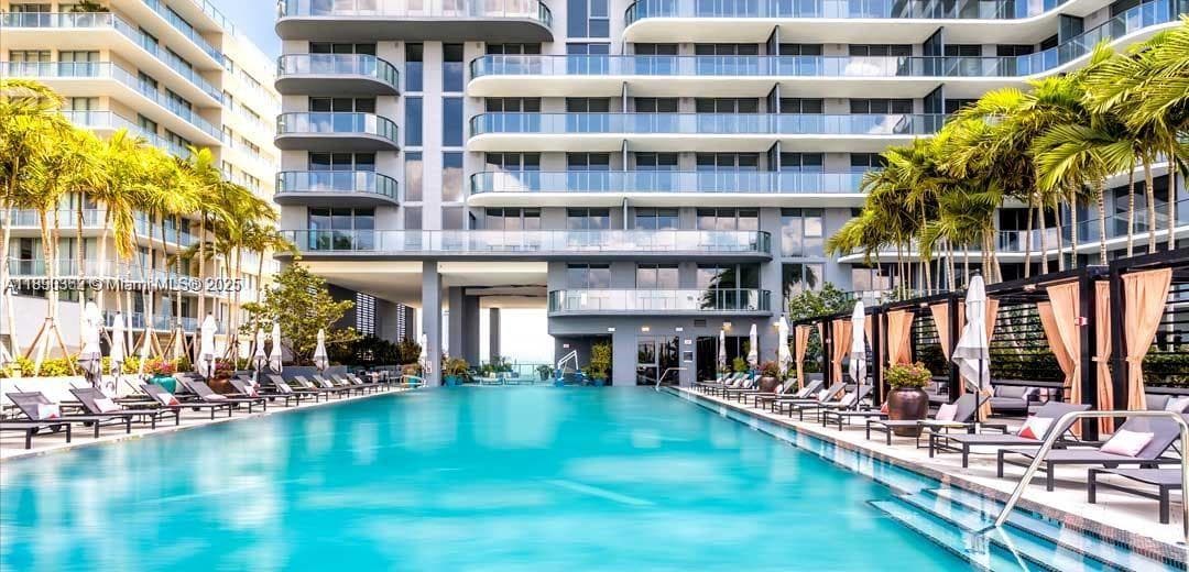 121 NE 34th St # 1610, Miami FL 33137 — 27