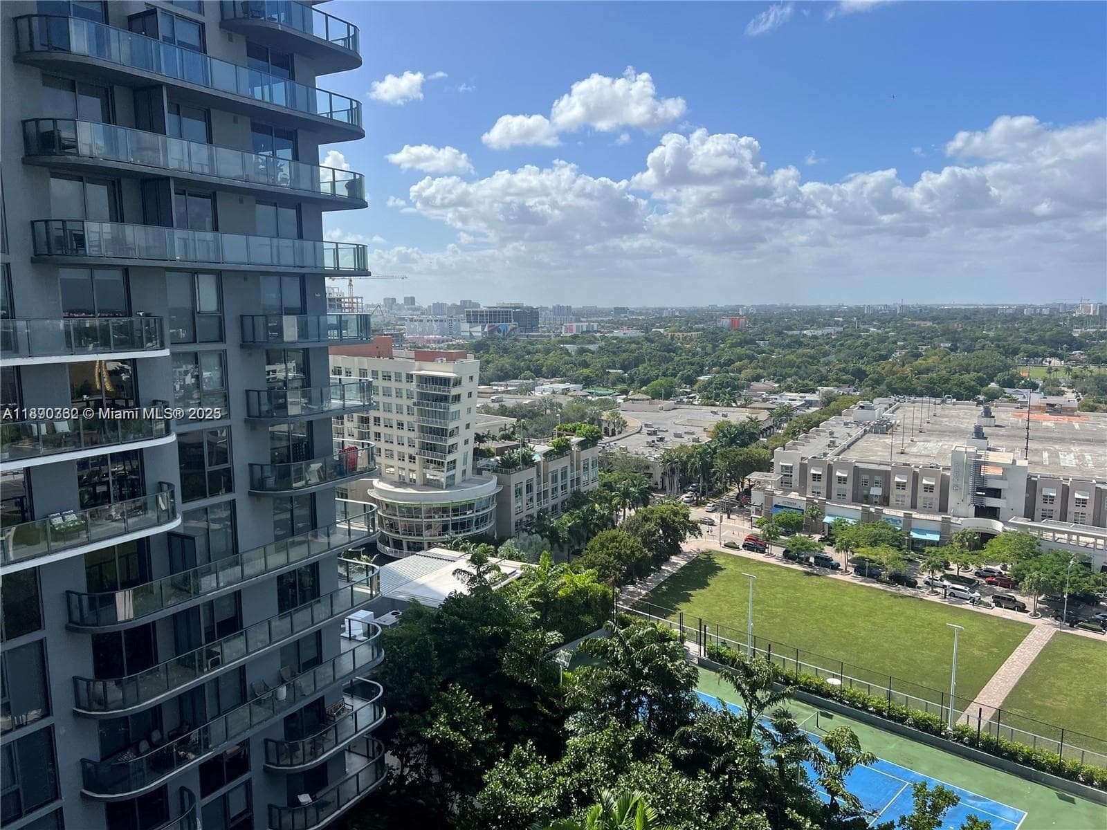 121 NE 34th St # 1610, Miami FL 33137 — 22