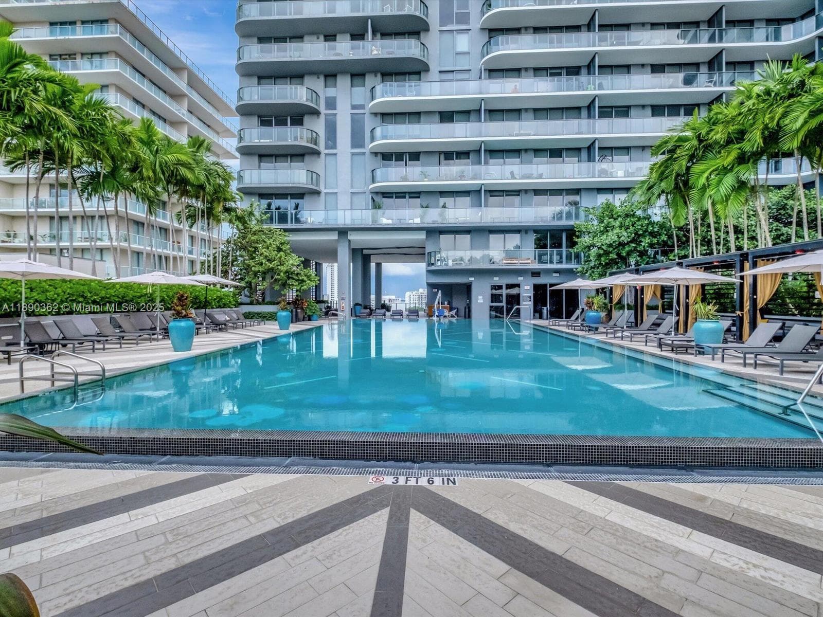 121 NE 34th St # 1610, Miami FL 33137 — 29