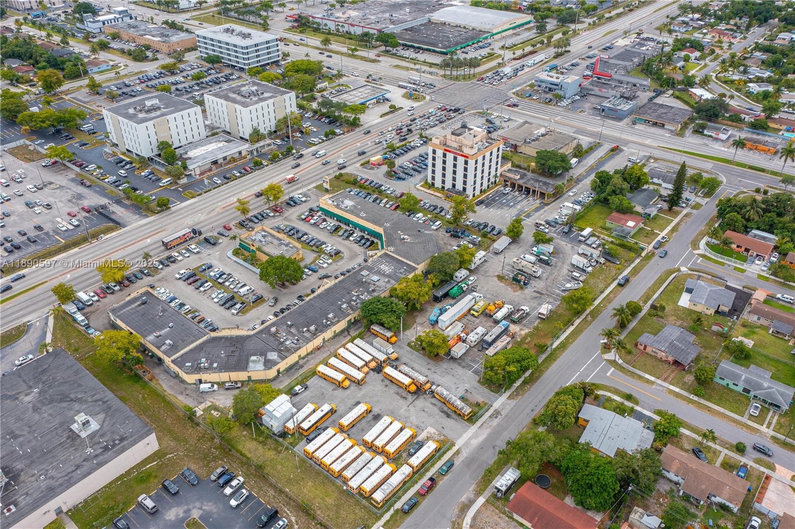 18352 NW 2nd ave, Miami Gardens FL 33169 — 9