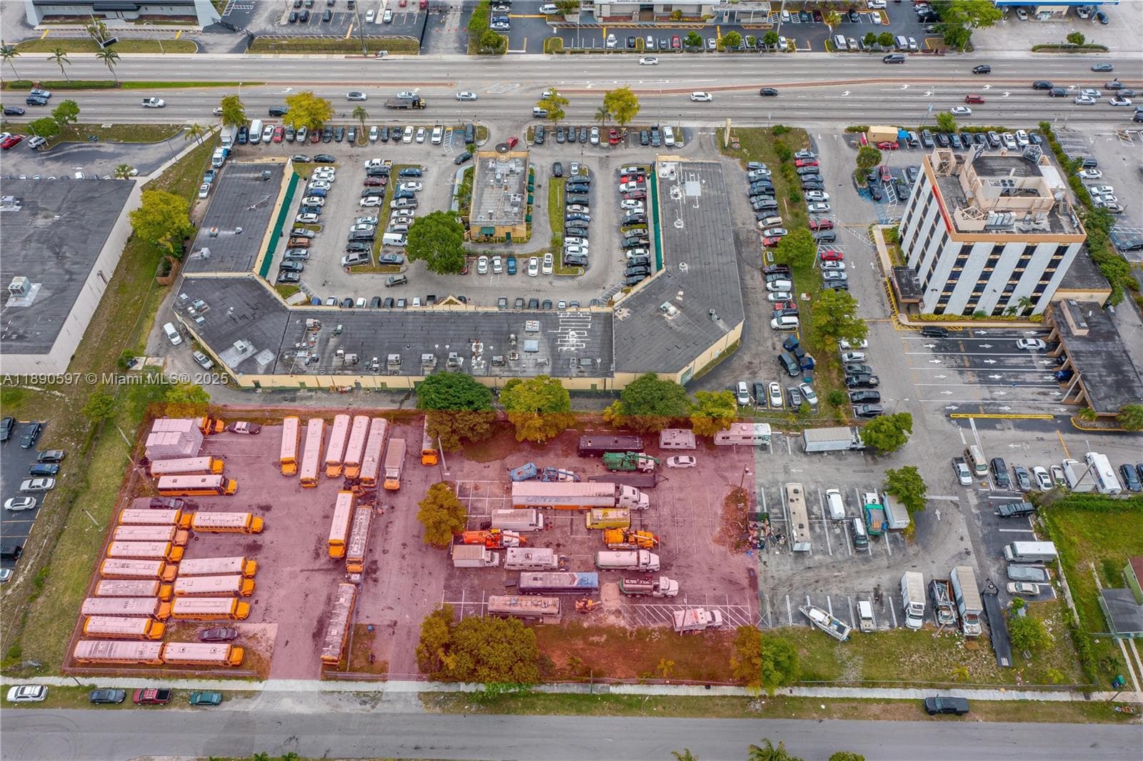 18352 NW 2nd ave, Miami Gardens FL 33169 — 8
