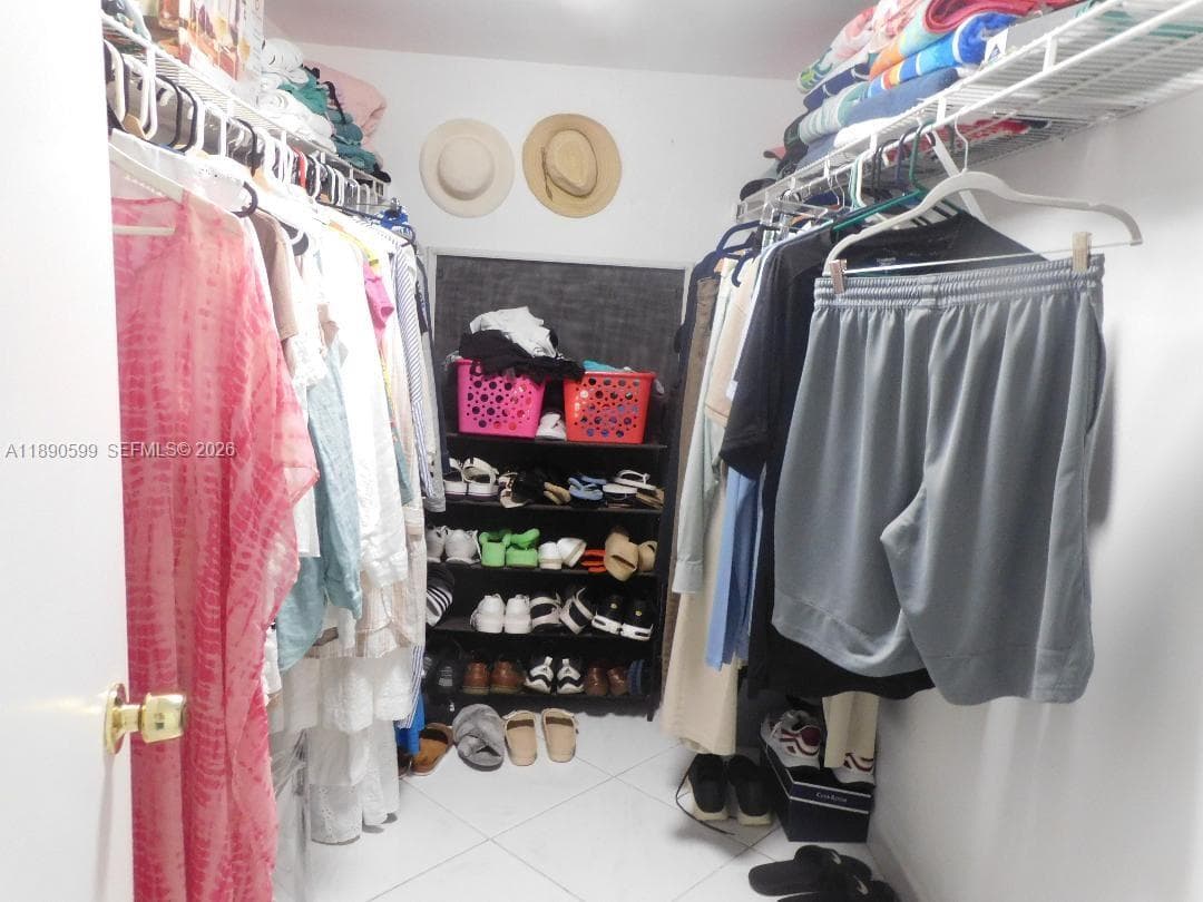 5005 Collins Ave # 322, Miami Beach FL 33140 — 11