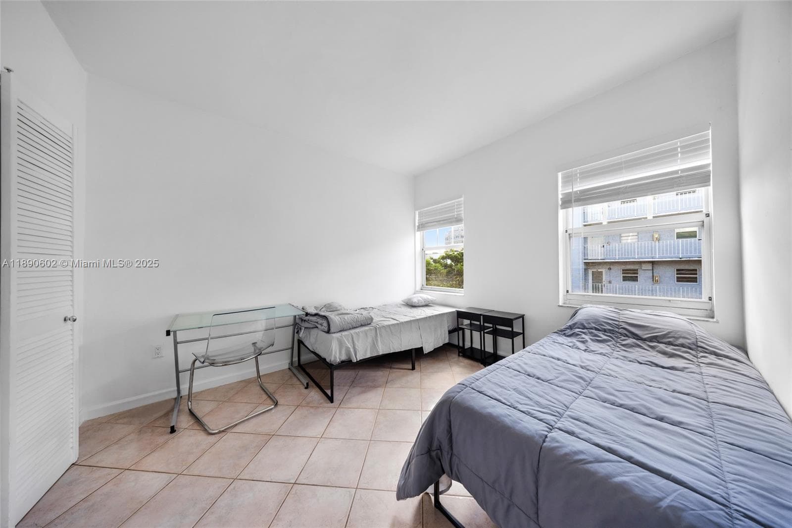 1255 Pennsylvania Ave # 307, Miami Beach FL 33139 — 12