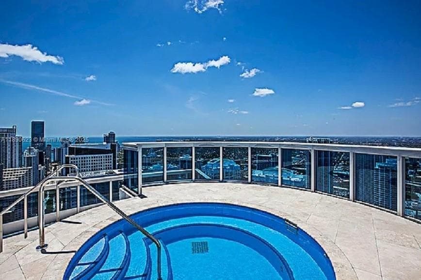 200 Biscayne Boulevard Way # 3608, Miami FL 33131 — 30